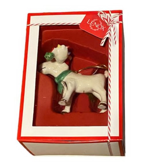 2019 Lenox Under the Mistletoe with Marcel the Moose Ornament - Picture 1 of 9
